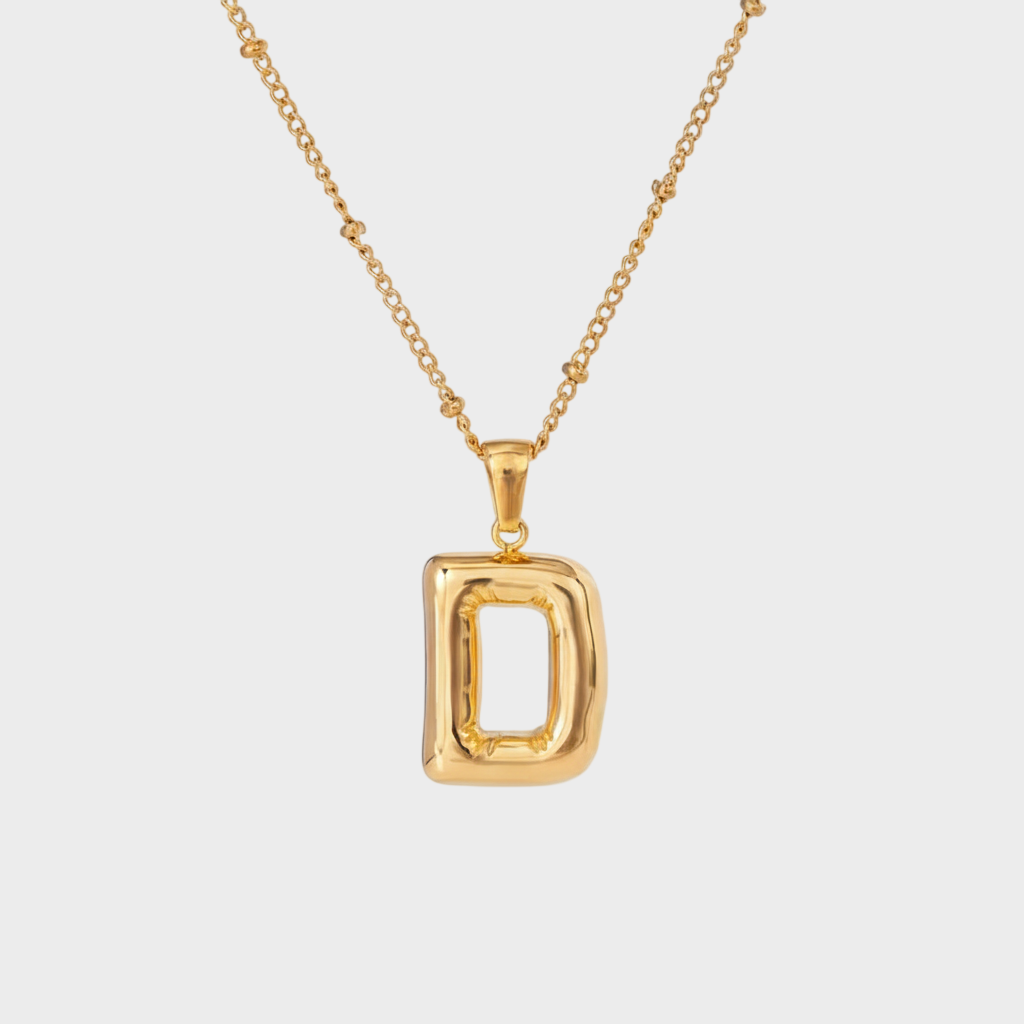 Collier lettre D
