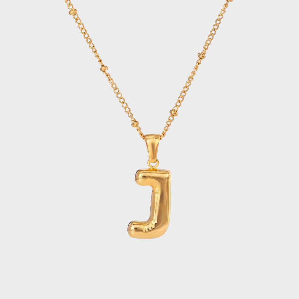 Collier lettre J